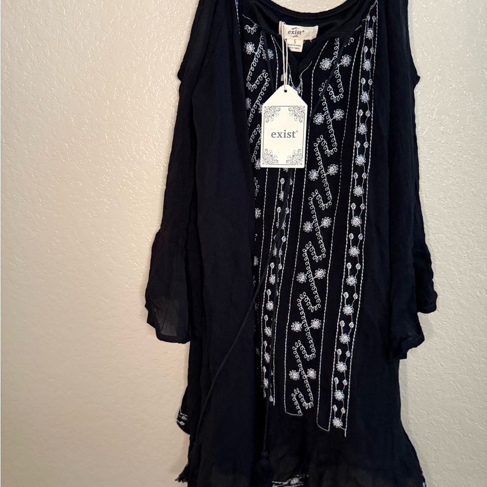 NWT Exist BOHO beach cover up